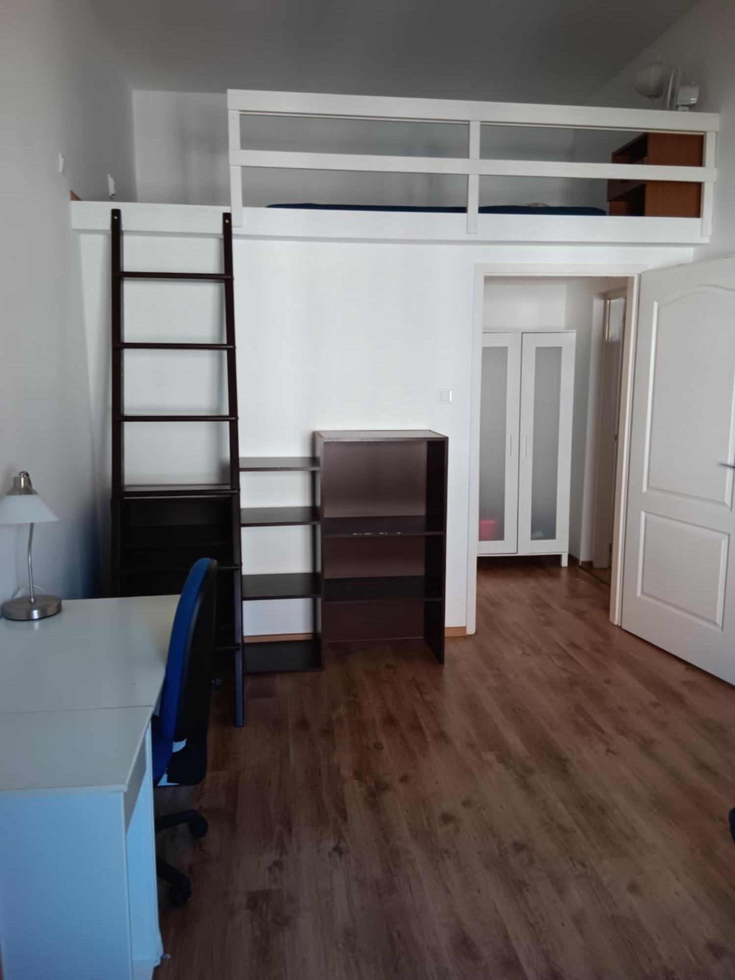 Big Cozy - Skyfall Apartment 3 Bdrm 6 Beds 1&Half Baths บูดาเปสต์ ภายนอก รูปภาพ